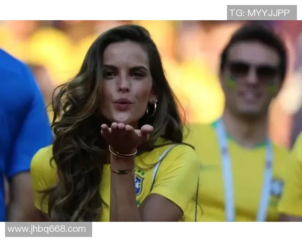 足球明星与超模携手演绎时尚广告视频展现运动与魅力的完美结合